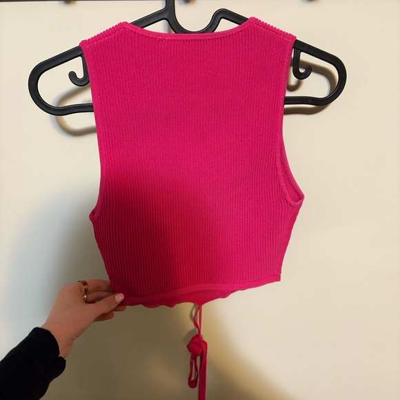 Babaton - Ribbed Knit Top - Picture 6 of 6